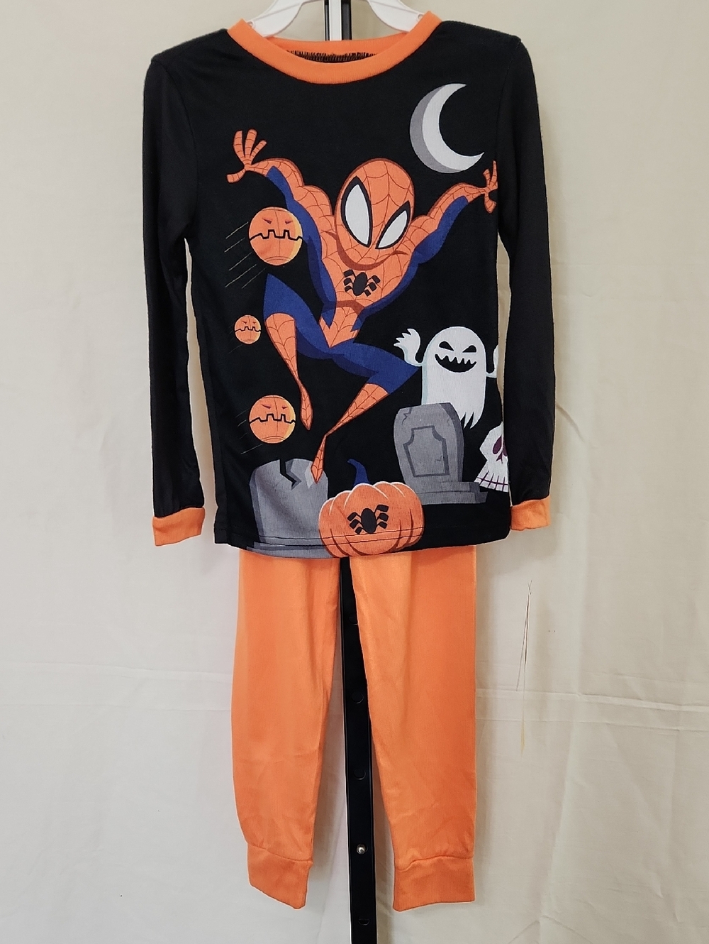 New Marvel Spider Man Black and Orange Halloween Pajama Set, Size 6